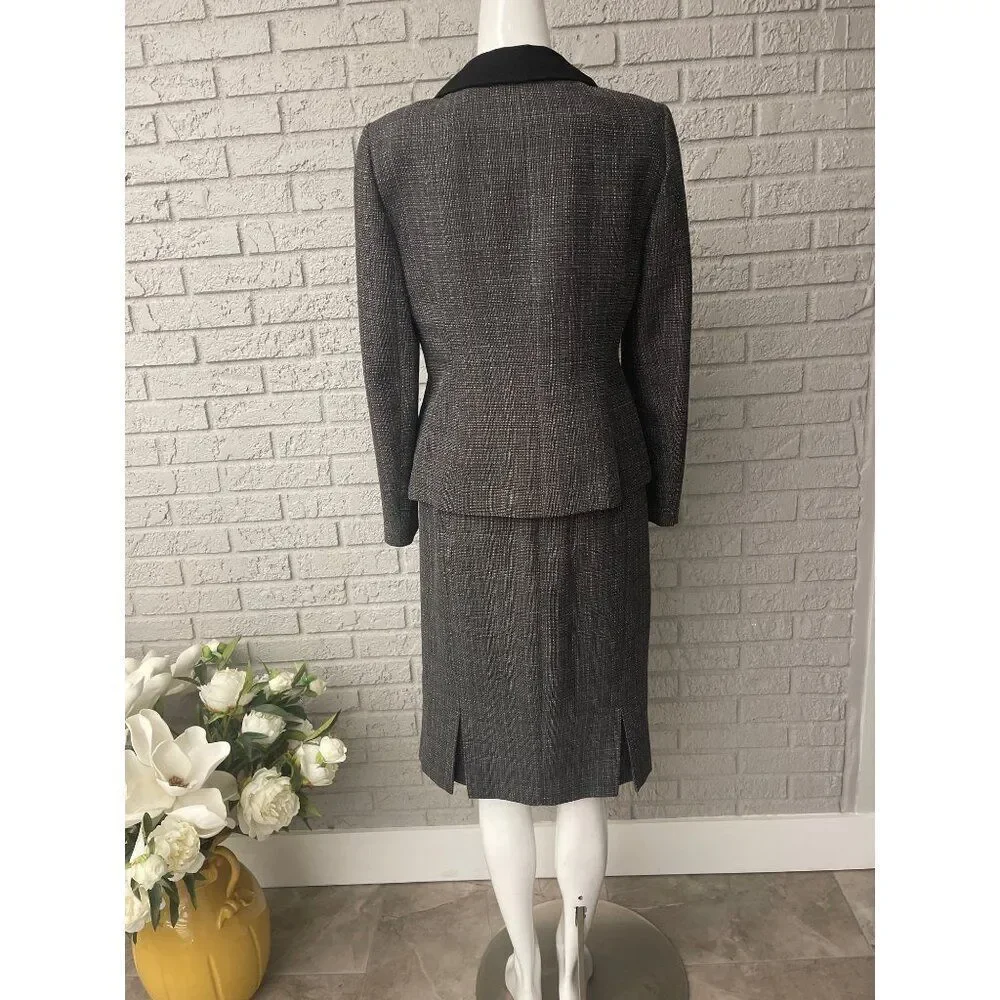 Le Suit Petite Women Gray Professional 2 Pcs Skirt Suit Set Size 6P